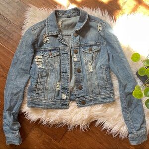 American Eagle Cropped Denim Jacket